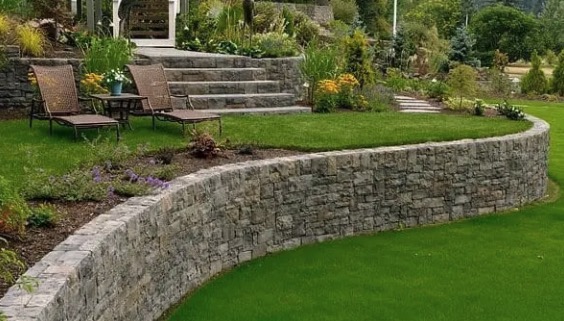 Concrete retaining wall construction in Fredericksburg VA